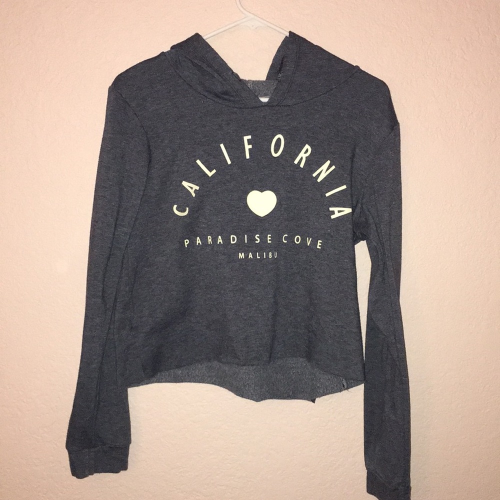 cropped hoodie